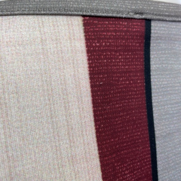 Zara Printed Stripe Top in Scuba fabric w/ Front Pocket - Picture 4 of 13